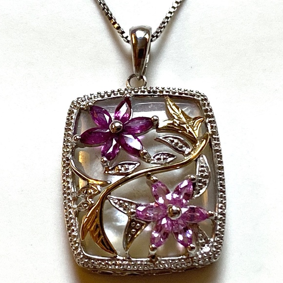 14K Gold Over Sterling Silver Floral Pendant - Picture 4 of 8